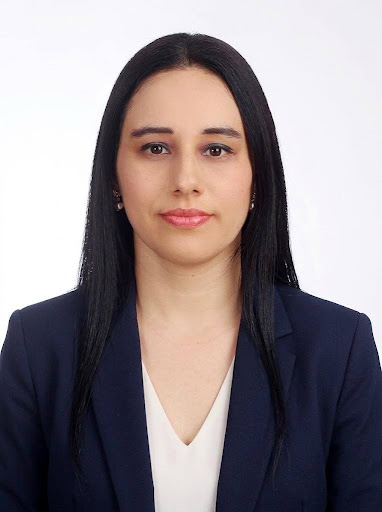 Mg. Lindsay Karen Lazo Béjar